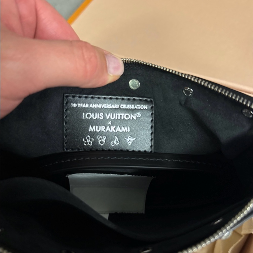 Louis Vuitton Multicolor Murakami Pochette Accessories - Picture 11 of 13